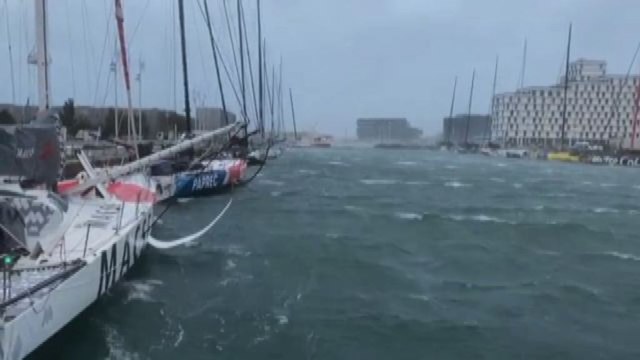 Francia, tempesta Ciaran blocca la regata Transat Jacques Vabre