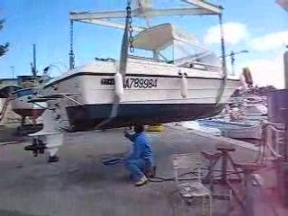 Remise à l'eau après remise à neuf 280308