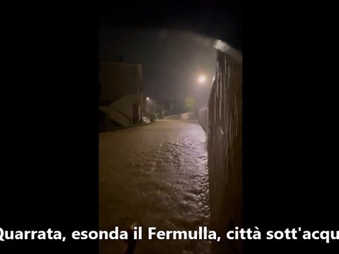 Quarrata sott'acqua: esonda il Fermulla, strade come fiumi e danni / Video
