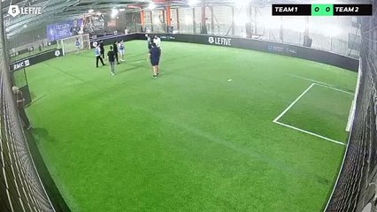 Menahem 2 02/11 à 22:48 - Football Terrain 1 (LeFive Morangis)
