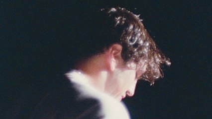 Surf Mesa - Angels Hold Me (Visualizer)