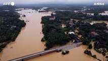Vietnam, tre morti per piogge e inondazioni nel centronord del Paese