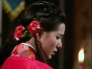 The Return of the Condor Heroes 95 in slow motion 神鵰俠侶 古天樂版 小龍女在絕情谷重逢楊過，傷心不已 Xiaolongnü reunited with Yang Guo in the Valley of Heartlessness, and was very sad