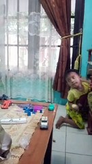 Dzulfikar | Ketika Dzul Makan Pisang Biar Gendut | 11-10-2023
