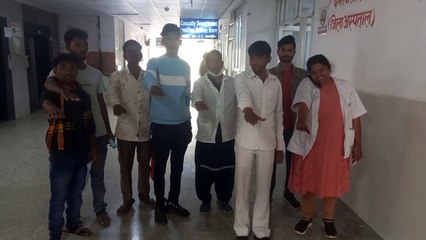 मतदान करने और मतदाता जागरूकता का संकल्प लिया