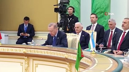 Download Video: Cumhurbaşkanı Recep Tayyip Erdoğan, Kazakistan'ın başkenti Astana'da düzenlenen Türk Devletleri Teşkilatı 10'uncu Zirvesi'nde yaptığı konuşmada,...