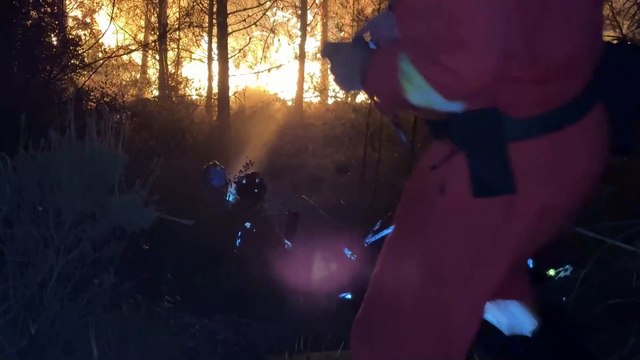 Un incendio forestal descontrolado arrasa más de 1.000 hectáreas en Valencia