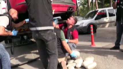 Mersin'de Uyuşturucu Operasyonu: 8 Kilo Esrar Ele Geçirildi
