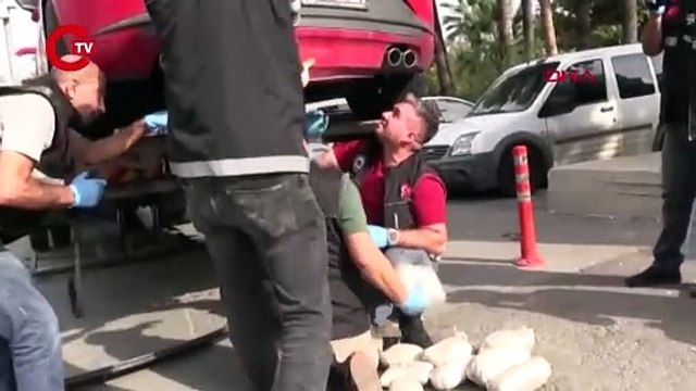 Bir araç yakalandı, diğeri terk edilmiş halde bulundu: 5 şüpheli gözaltına alındı!