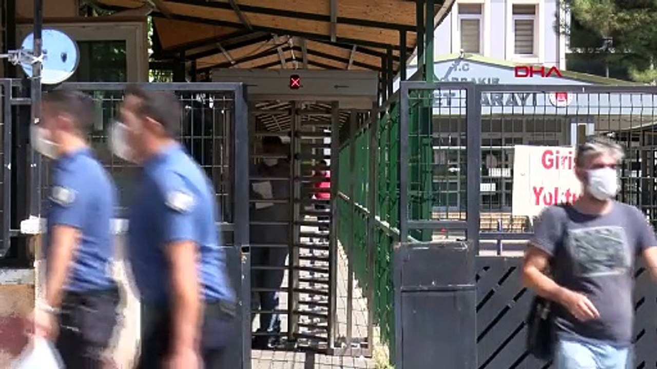 Diyarbakır Bağlar Belediyesi'nde Rüşvet Soruşturması: Belediye Başkanı Adli Kontrol Şartıyla Yurt Dışına Çıkış Yasağı Aldı