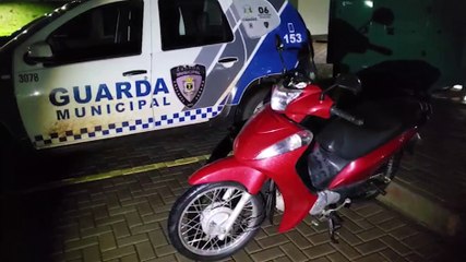 Ação da GPOM recupera moto furtada e detém suspeito no bairro Interlagos