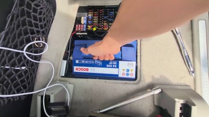 How to Replace Dead Battery on Mercedes Benz Class B