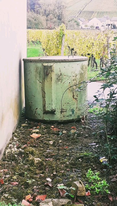 la citerne et les produits stockés en poluer les plantes