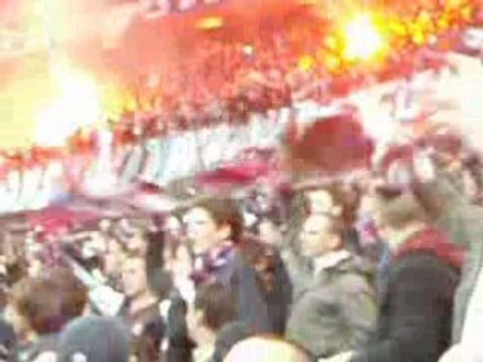 Vidéo Finale Coupe de la ligue 2008 PSG LENS 012