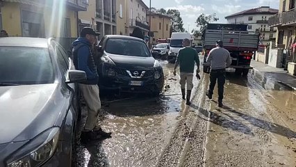 Alluvione Prato, i danni del giorno dopo a Bagnolo di Montemurlo (video Francesco Bocchini)