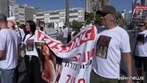 Le famiglie degli ostaggi a Tel Aviv: nessuna tregua senza rilascio