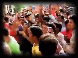 Shahrukh Khan celebrates 43th birthday with press