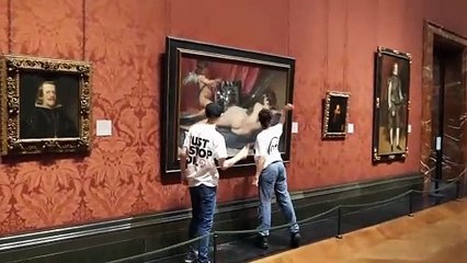 Así atacaron la "Venus del espejo" de Velázquez durante protesta