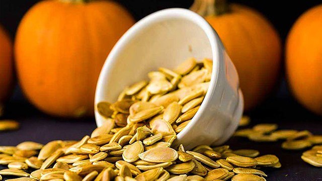 Kaddu Ke Beej Khane Ke Fayde| Good Sleep से लेकर Stress cure तक| Boldsky