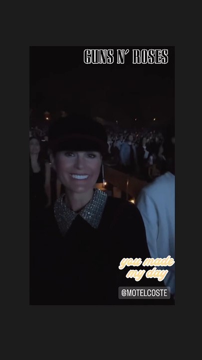 Une soirée où elle a pu se lâcher avec ses amis Laeticia Hallyday au concert des Guns N' Roses