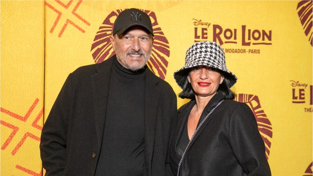 GALA VIDÉO - Daniel Lévi, la réaction de sa veuve Sandrine au retour des Dix Commandements : “J’ai eu très mal”
