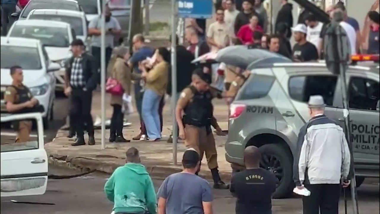 Fujões eram procurados pela Justiça e estavam com diversos celulares sem procedência