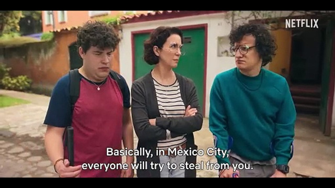 Nothing to See Here Trailer