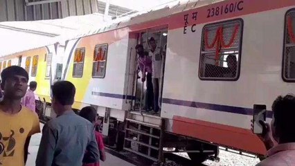 मोतिहारी: यात्रियों को मिली बड़ी सौगात, रक्सौल मेहसी मेमू ट्रेन का परिचालन हुआ शुरू