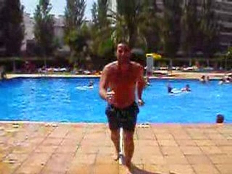 Pino fait de la gym