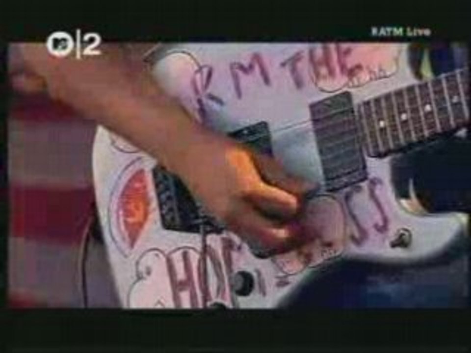 Rage Against The Machine - Bullet in the Head Live