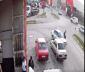 Çorum'da İtme Olayında 15 Bin TL'lik Cüzdan Çalındı