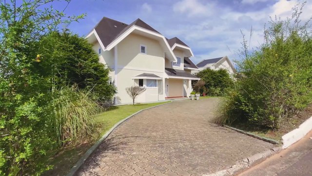 Casa à venda com 4 suítes em Campos do Jordão | House for sale with 4 suites - Ref. 183