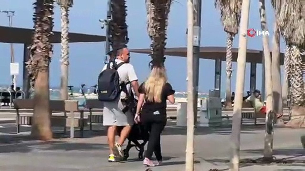 Les civils sont armés en Israël : scènes inquiétantes dans les rues de Tel Aviv