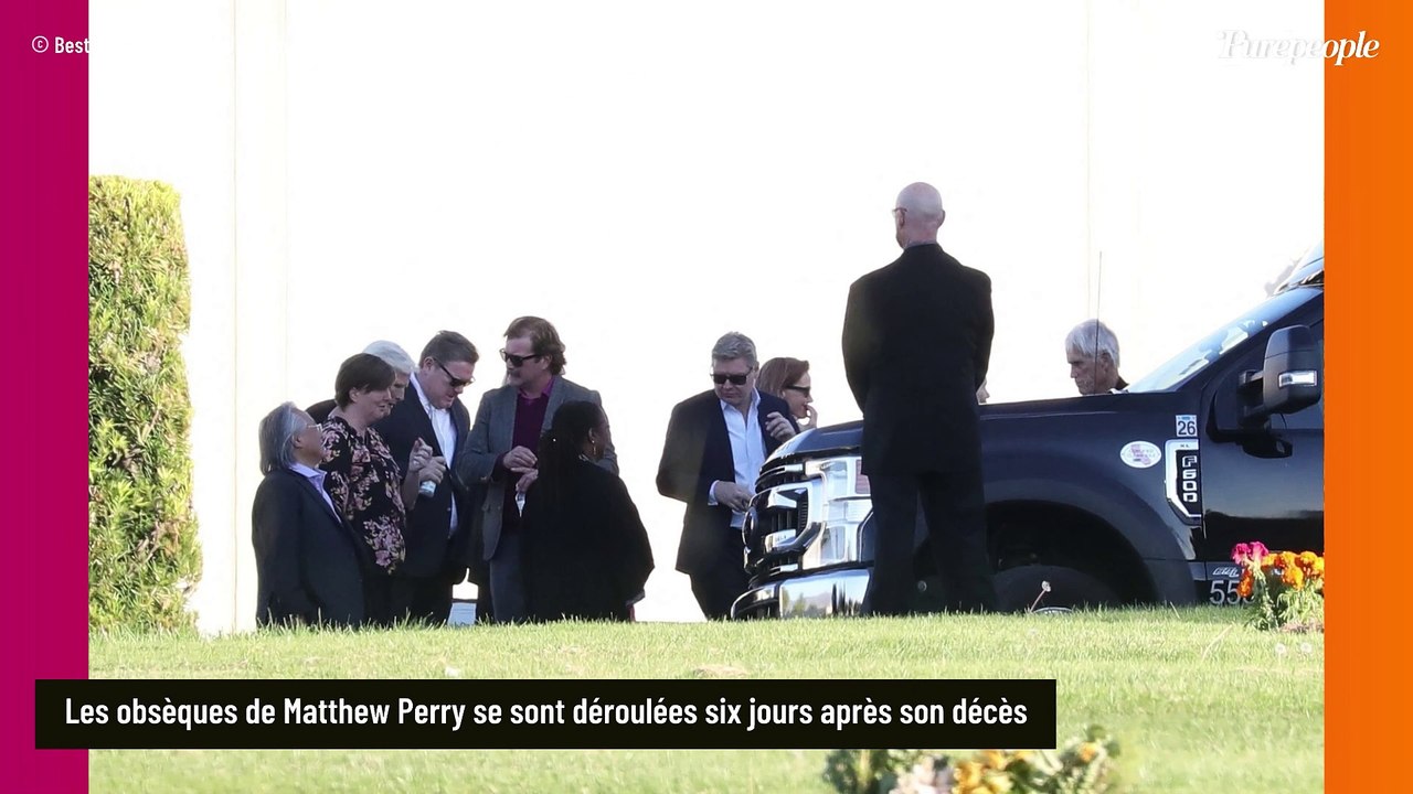 Obsèques de Matthew Perry : ses proches effondrés à la cérémonie, ce moment trop difficile à surmonter révélé