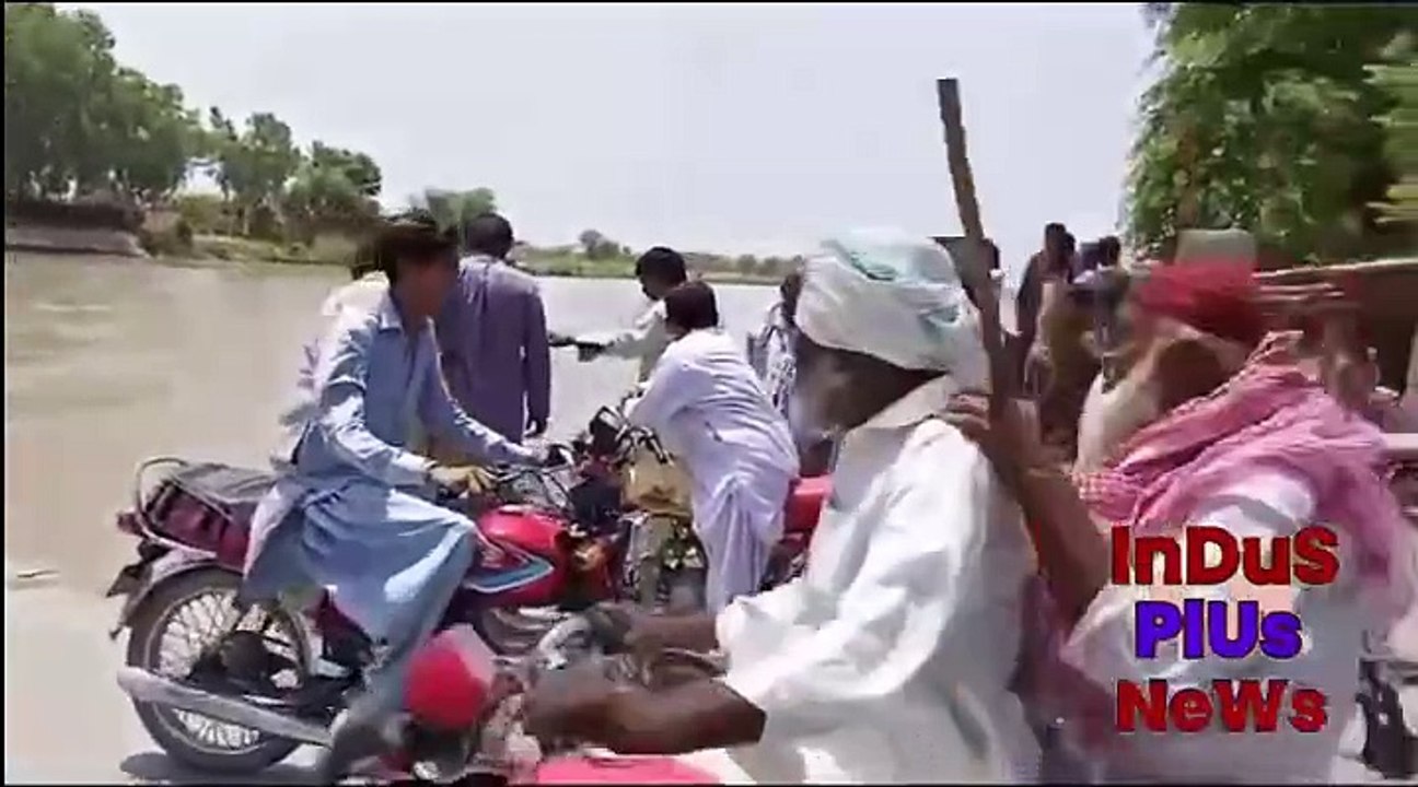 The bridge of Uch Sharif Panjnand Canal is ringing alarm bells, Indus Plus News Tv