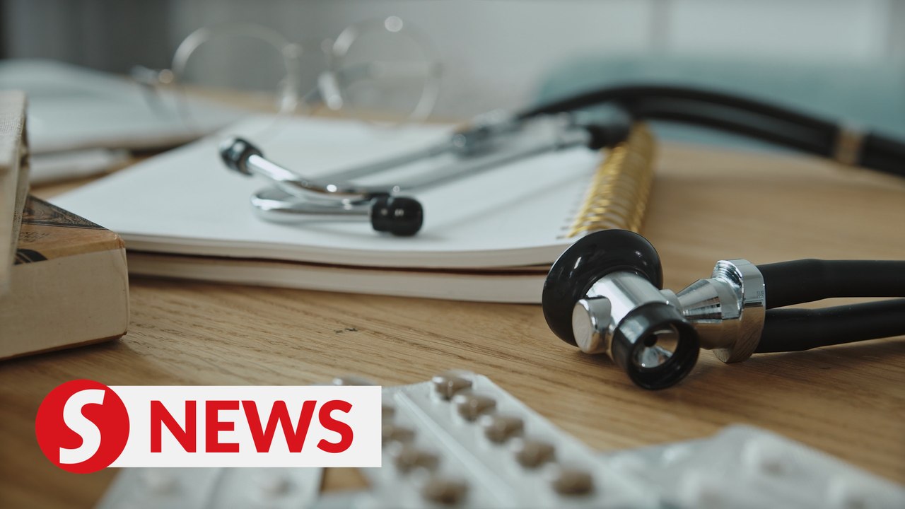 EP196: More headache of penile disorder after s...