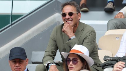 Voici - Julien Courbet : un commerçant ferme sa boutique après avoir été accusé à tort dans son émission