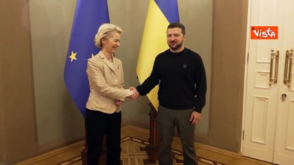 Von der Leyen a Kiev, l'incontro con Zelensky