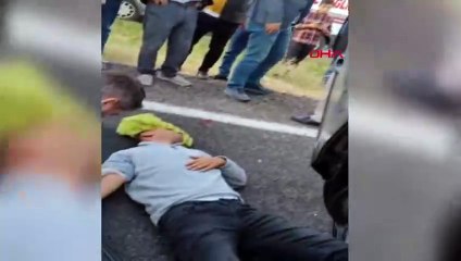 Diyarbakır'da Otomobil Takla Attı: 6 Kişi Yaralandı