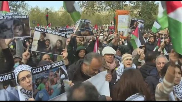 Manifestazioni pro-palestinesi a Parigi, Berlino e Londra