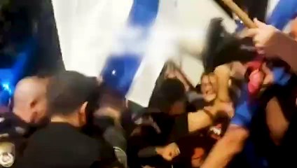 Netanyahu'nun evinin önü karıştı; 'Katil Bibi'