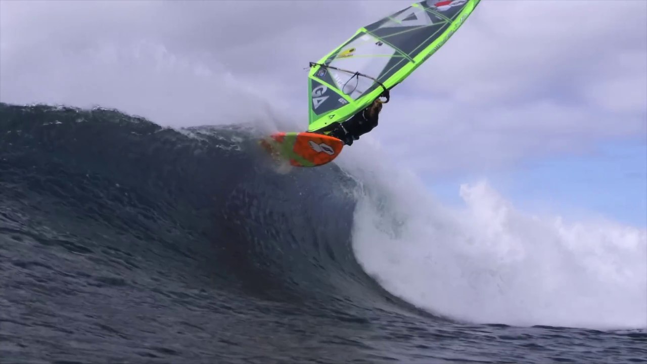 CANARIA ISLANDS WINDSURF SESSION with THOMAS TRAVERSA and his CONCORDIA NAZARÉ