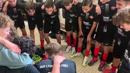 LE "VICTORY SONG" DE NOS U17M-D2 APRÈS LEUR SUCCÈS A STE FOY LES LYON !