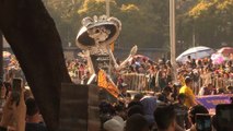 Festividades por Día de Muertos en Ciudad de México finalizan con mega desfile de calaveras