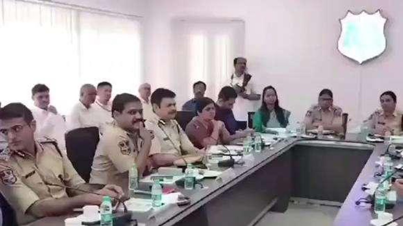 రంగారెడ్డి: ఎన్నికల నిర్వహణకు పకడ్బందీగా ఏర్పాట్లు