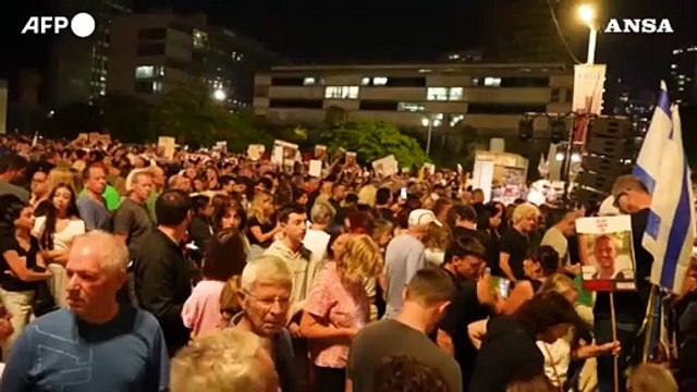 Sondaggio boccia Netanyahu, Non lo vogliamo piu'