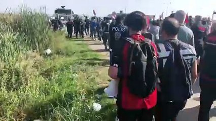 Filistin İçin Özgürlük Konvoyunda gergin anlar! Vatandaşlar barikatları aştı