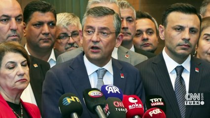 CHP Genel Başkanı seçilen Özgür Özel, il başkanları ile bir araya geldi