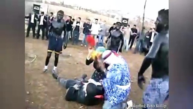 Siirt düğünlerinde oynanan Lêpok oyunu