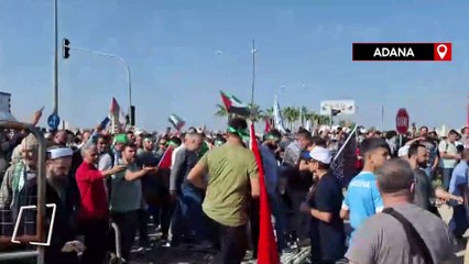 İncirlik Hava Üssü'ne girmeye çalışan protestoculara polis müdahalesi